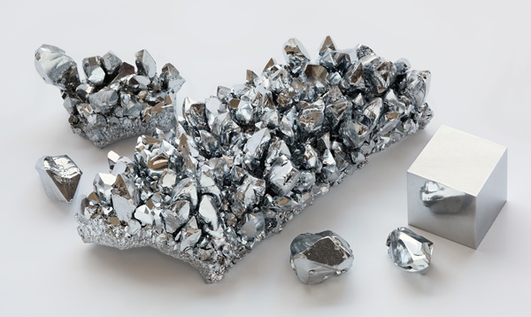 کروم؛ یکی از سخت‌ترین فلزات جهان